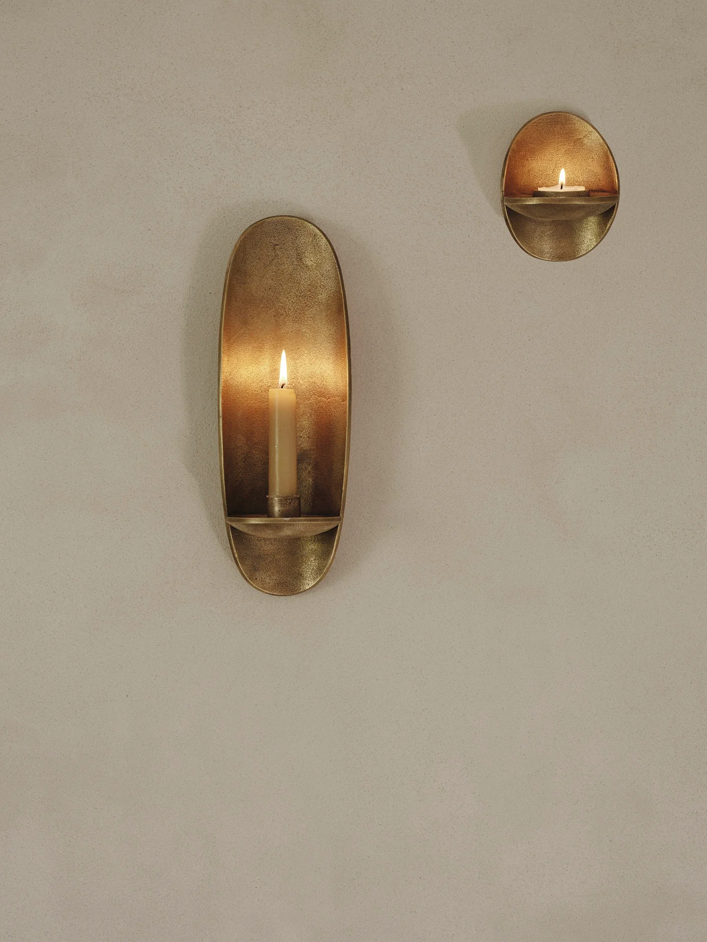Agapé Wall Candle Holder - Brass Finish - Image 3