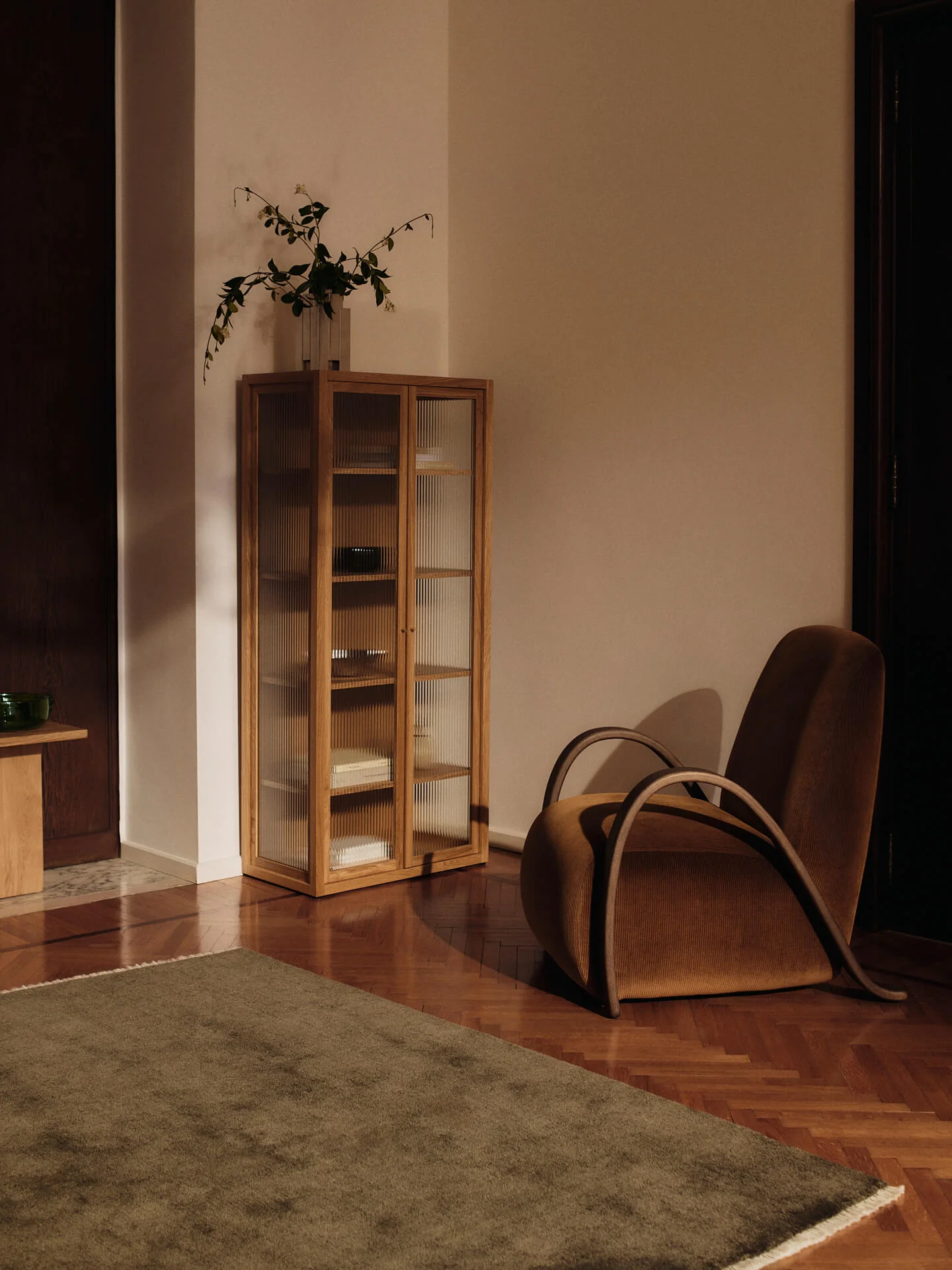 Buur Lounge Chair - Devoré Velvet - Rust - US - Image 2