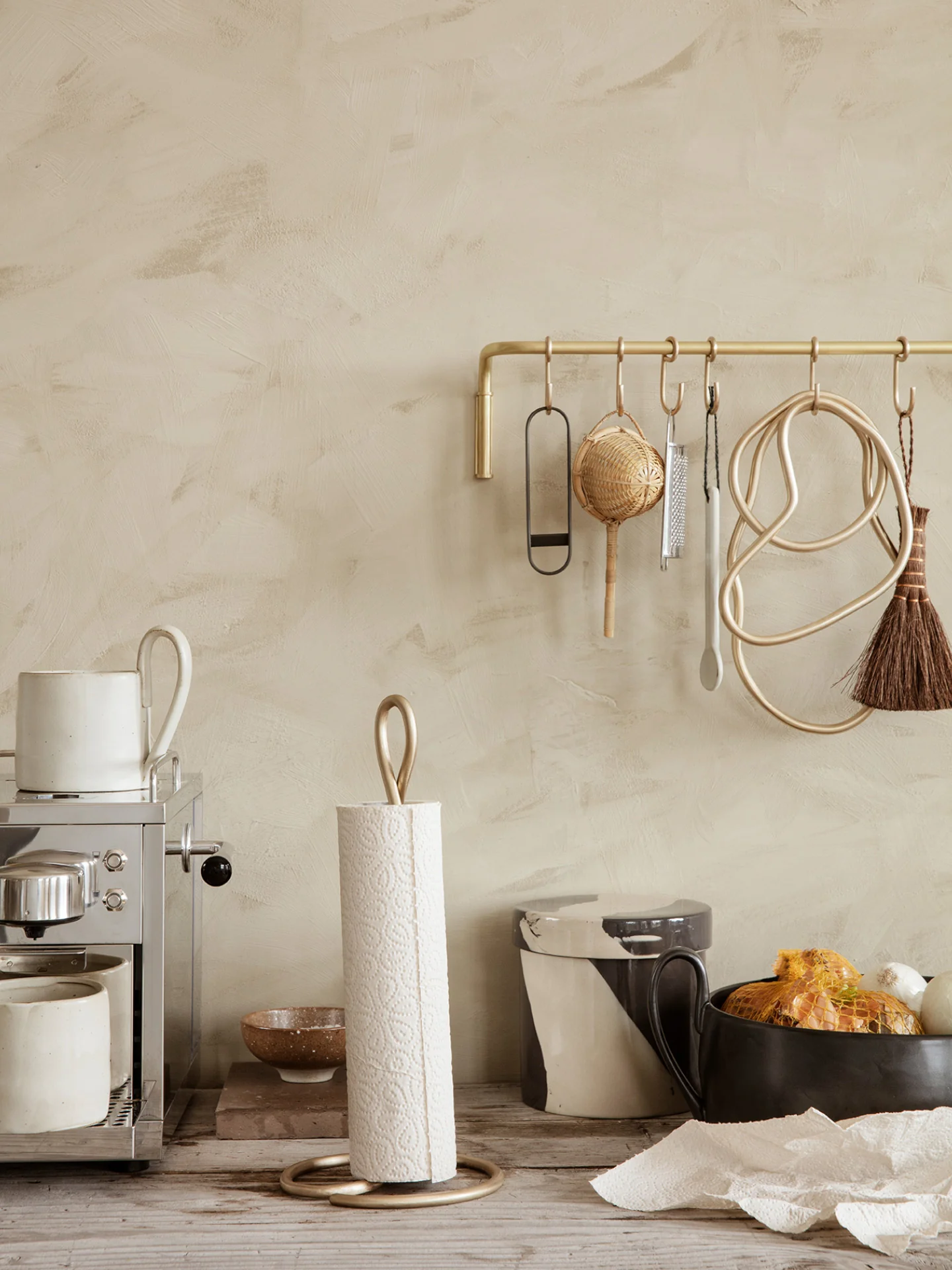 Curvature Paper Towel Holder - Brass - Image 2