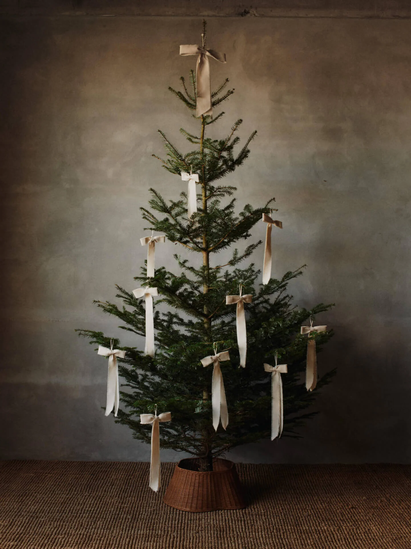 Drape Braided Tree Skirt - Natural - Image 4