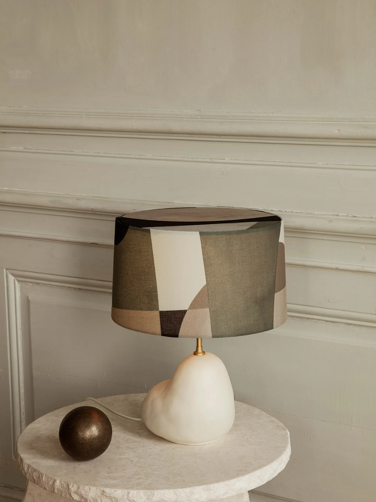 Entire Lampshade - Short - Entire - Image 2