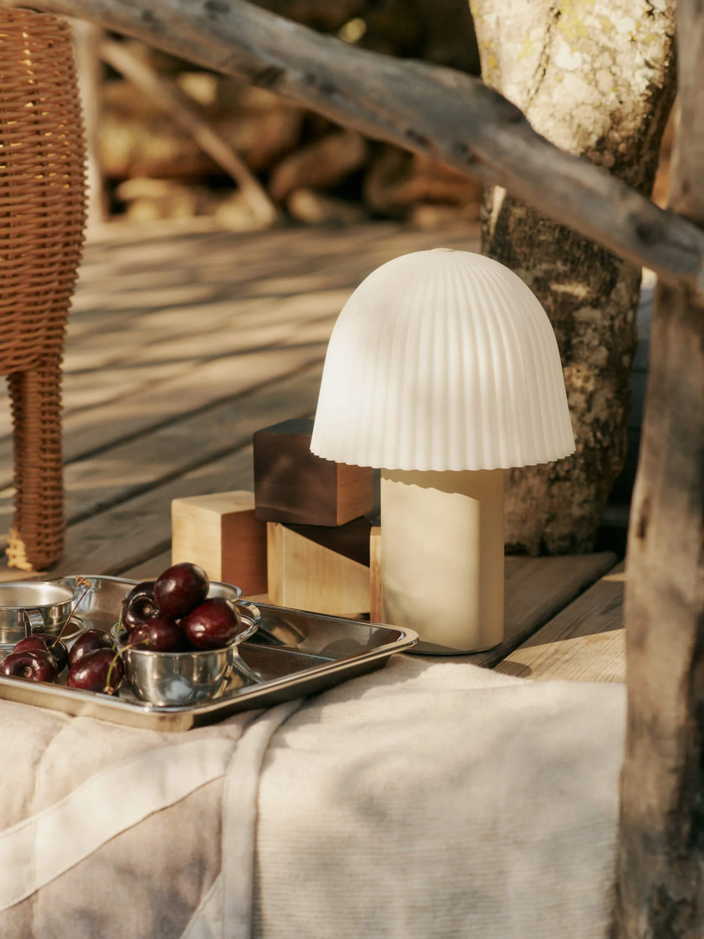 Frill Portable Lamp - Cashmere/White - Image 2