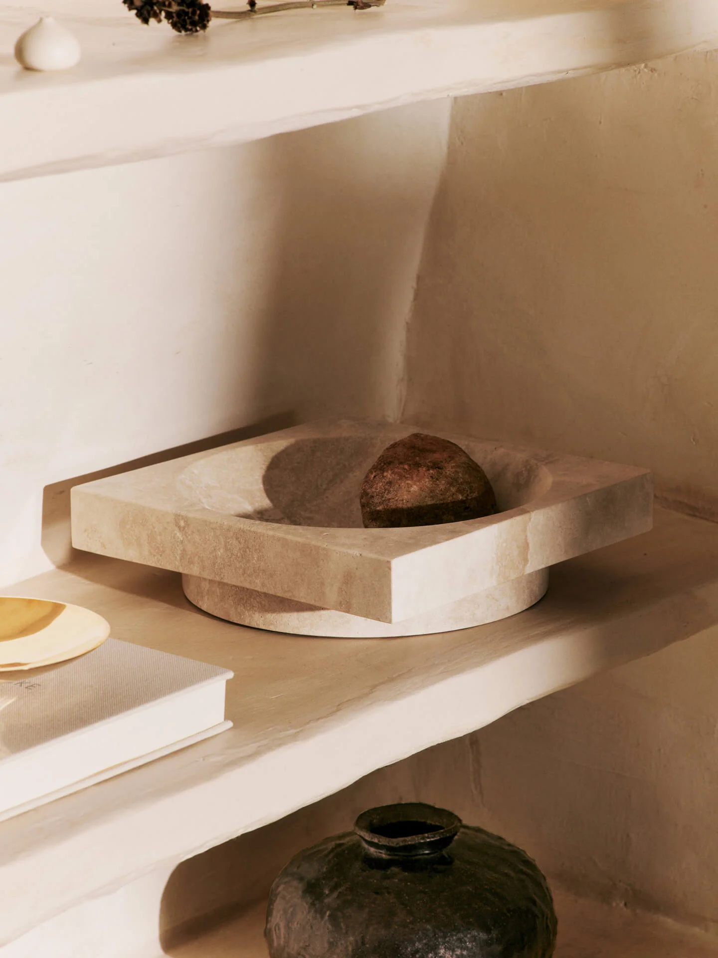 Hew Low Centrepiece - Travertine - Image 2