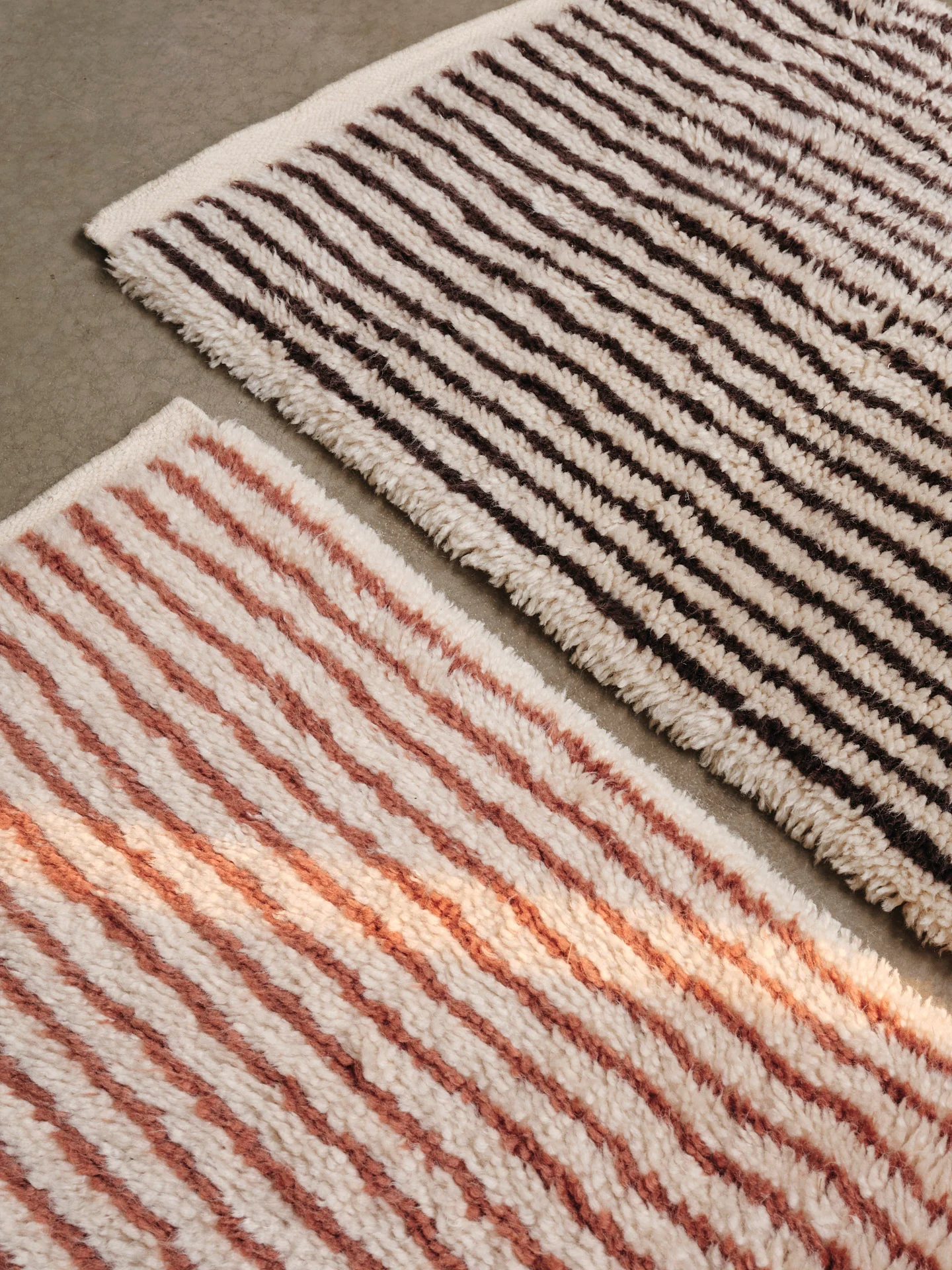 Kami Knotted Rug - Off-White/Coffee - Image 2