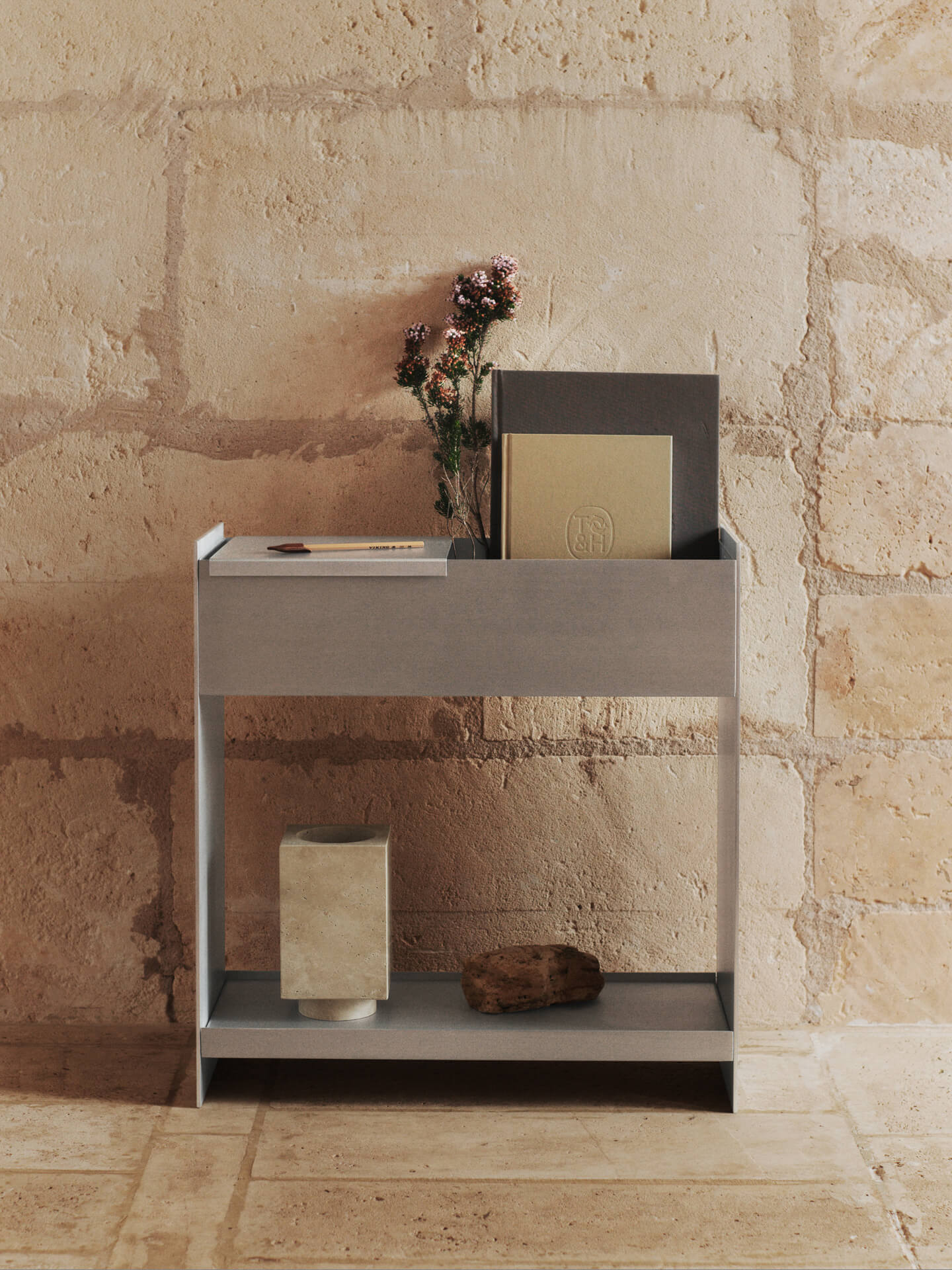 Lager Plant Box with Shelf - Aluminium - Image 2