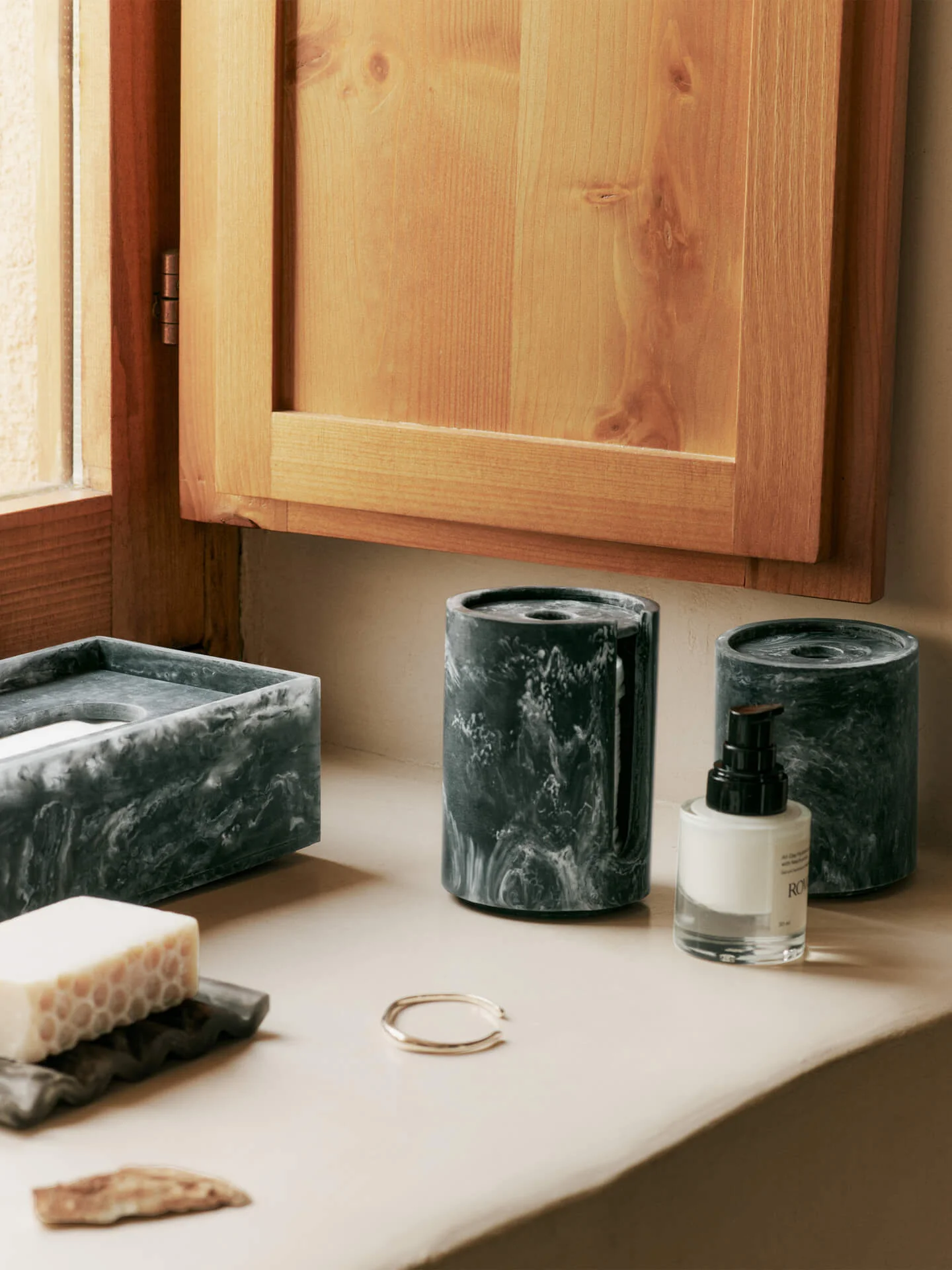 Mist Cotton Pad Holder - Charcoal - Image 2