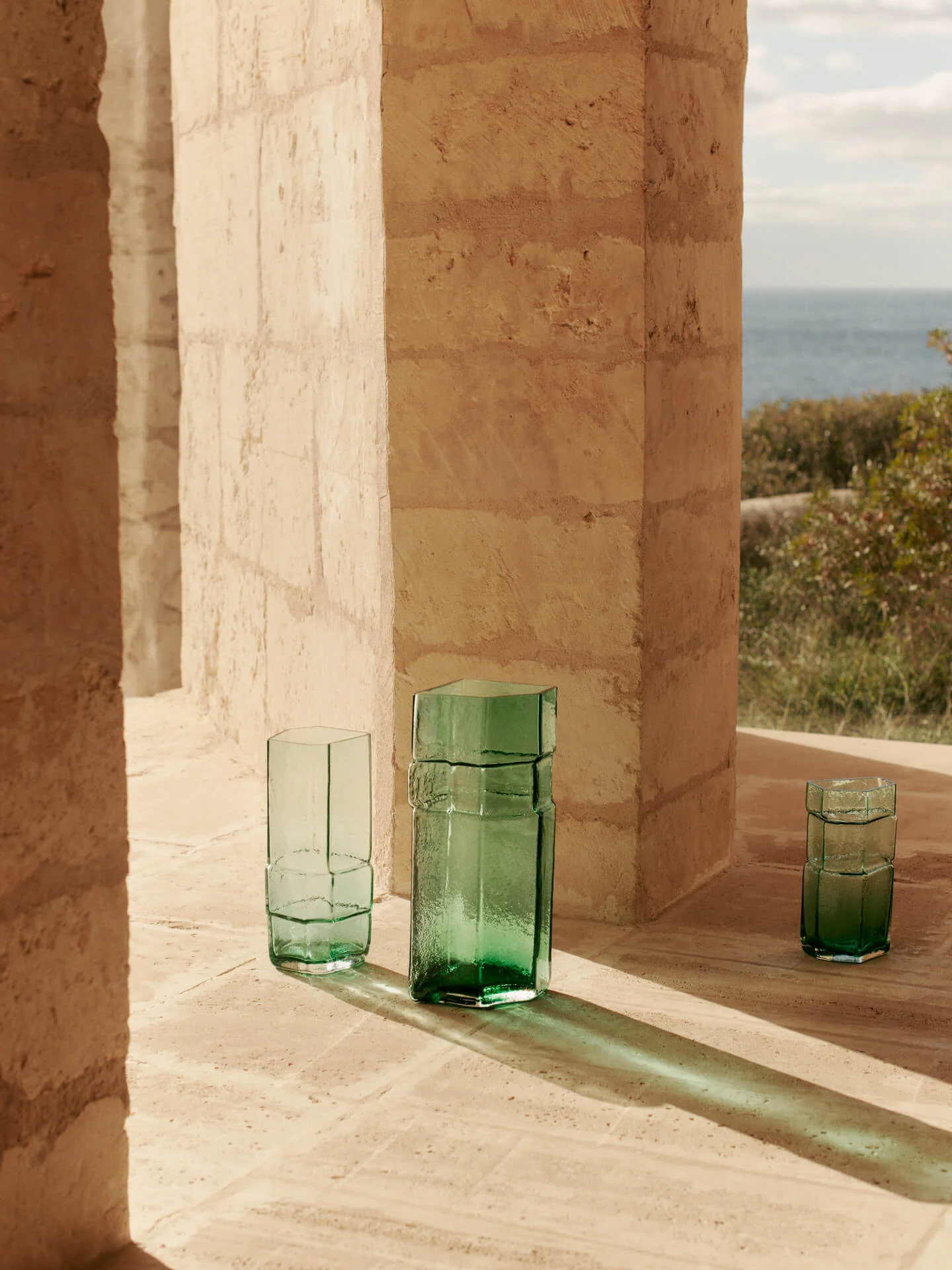 Muro Vase - Medium - Recycled Green - Image 2