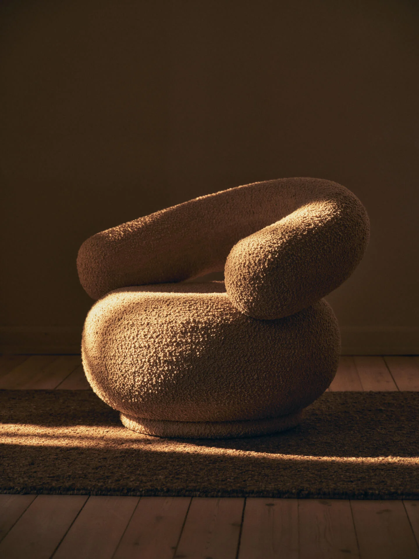Orbo Lounge Chair - Raw Bouclé - Natural - US - Image 2