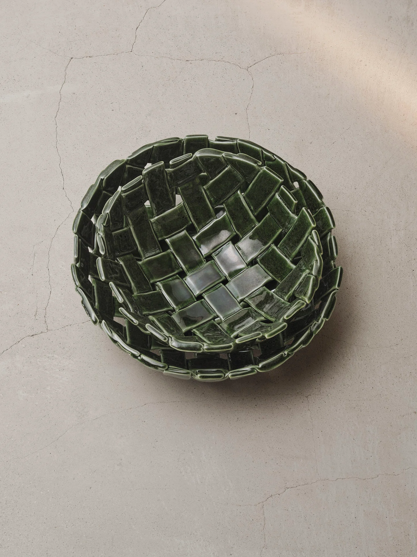 Plait Bowl - Ø24 - Emerald Green - Image 2