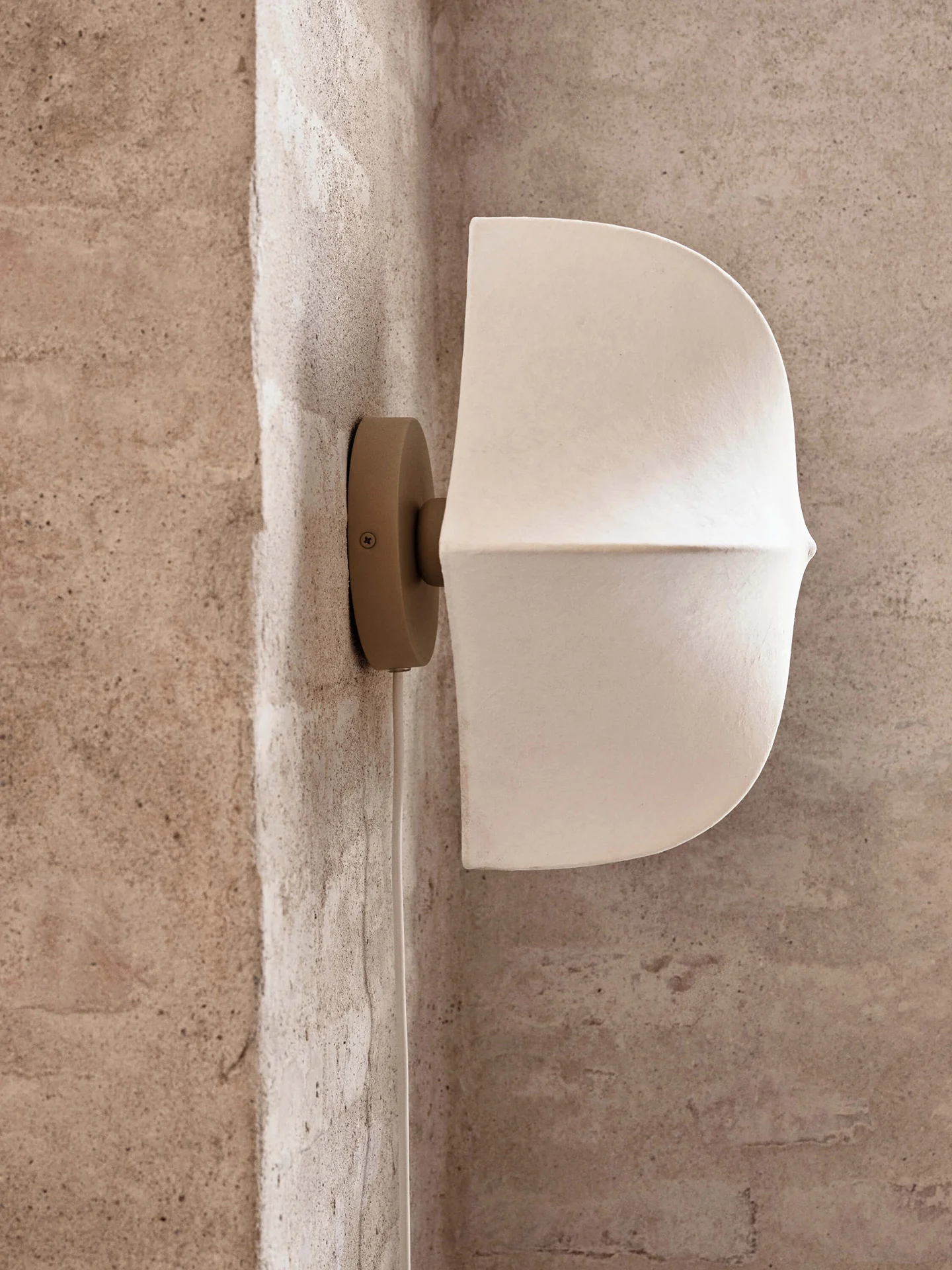 Poem Ceiling/Wall Lamp - White/Cashmere - UL - Image 3