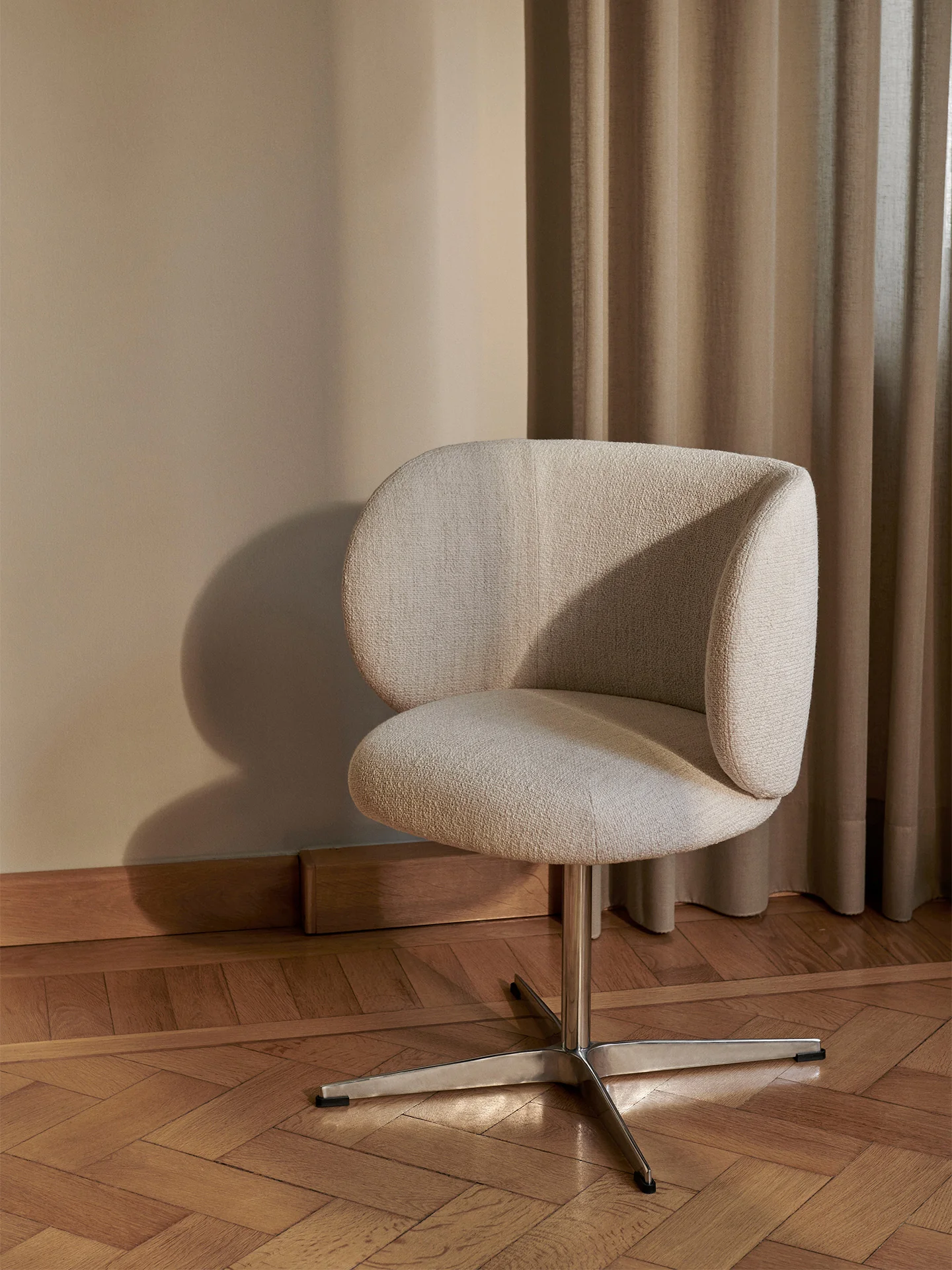 Rico Dining Chair - Swivel - Bouclé - Off-White - US - Image 2