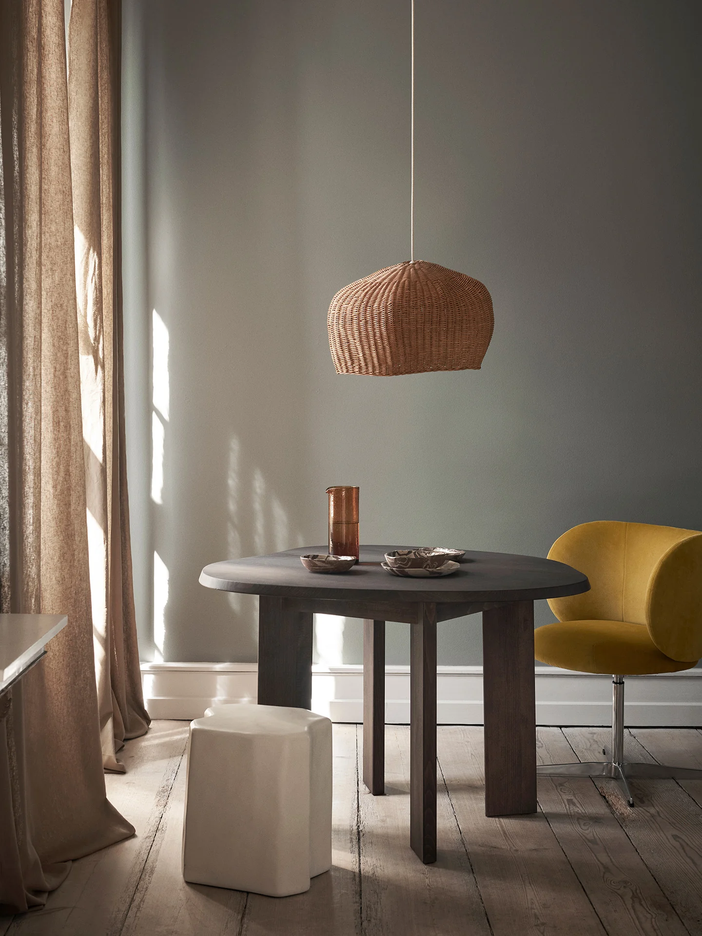 Rico Dining Chair - Swivel - Rich Velvet - Honey - US - Image 2