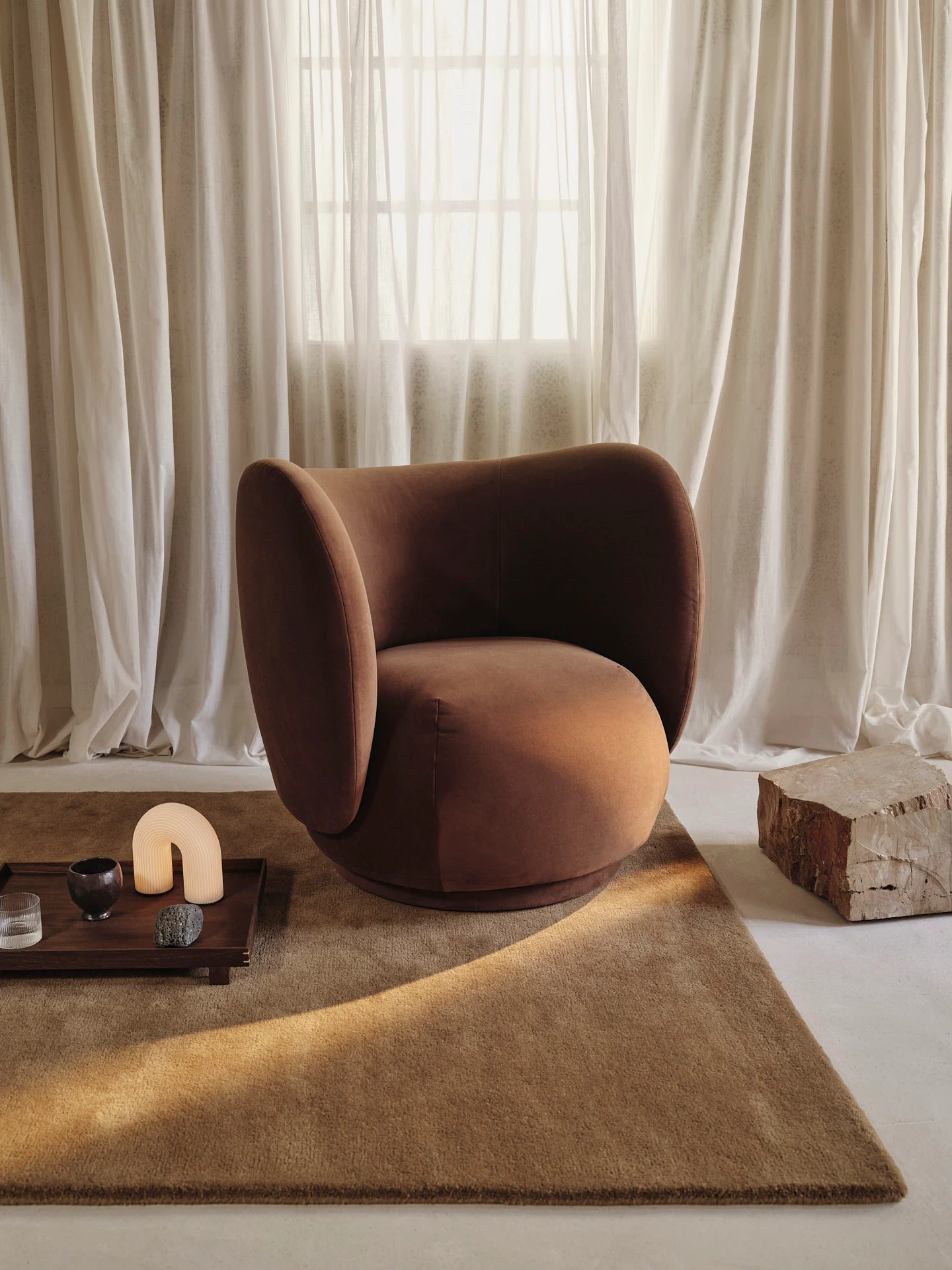 Rico Lounge Chair - Rich Velvet - Soft Brown - US - Image 2