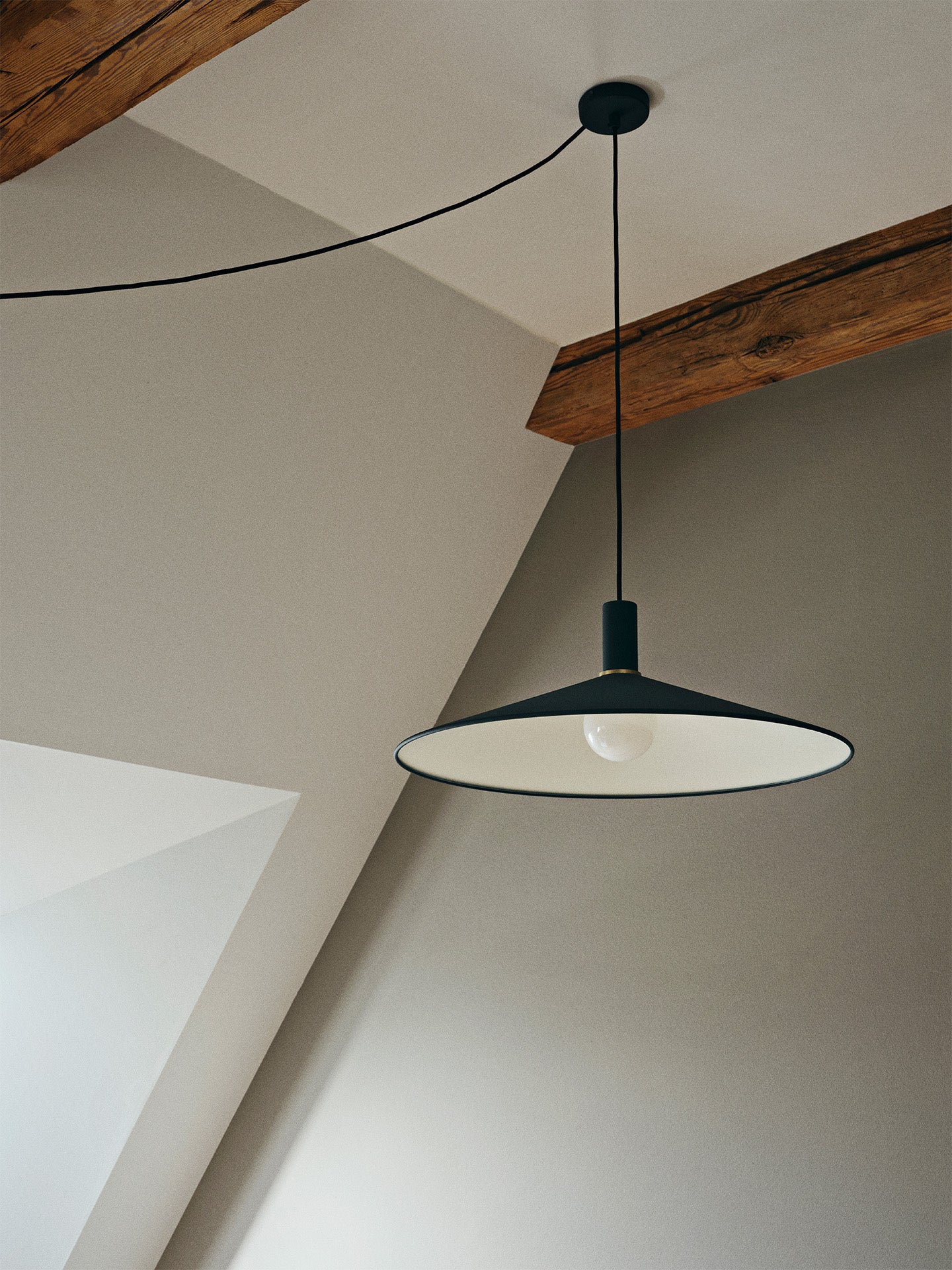 Socket Pendant Low - Black - UL - Image 2