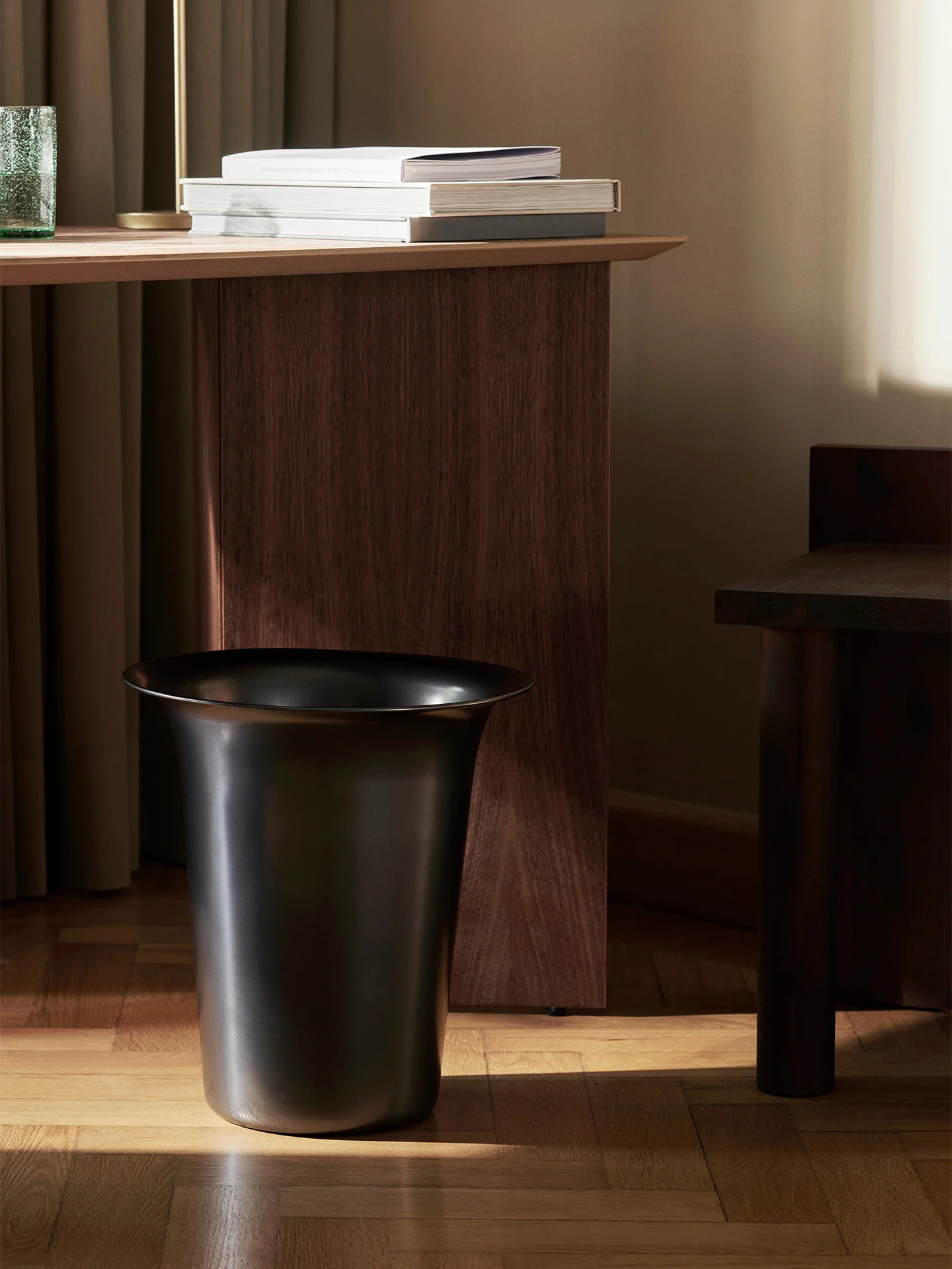 Spun Alu Basket - High - Blackened Aluminium - Image 2