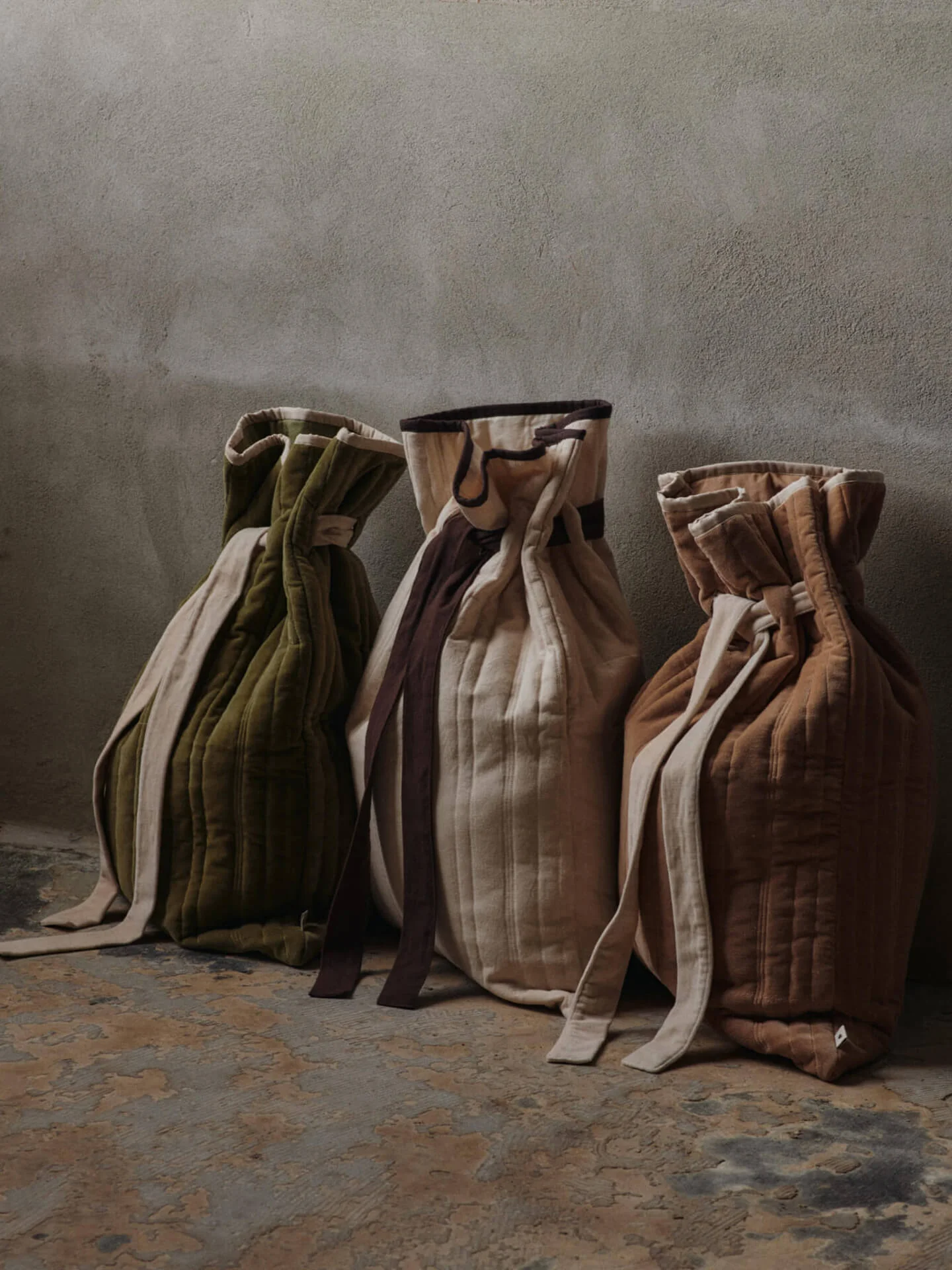 Vari Quilted Sack - Velvet - Tan - Image 3